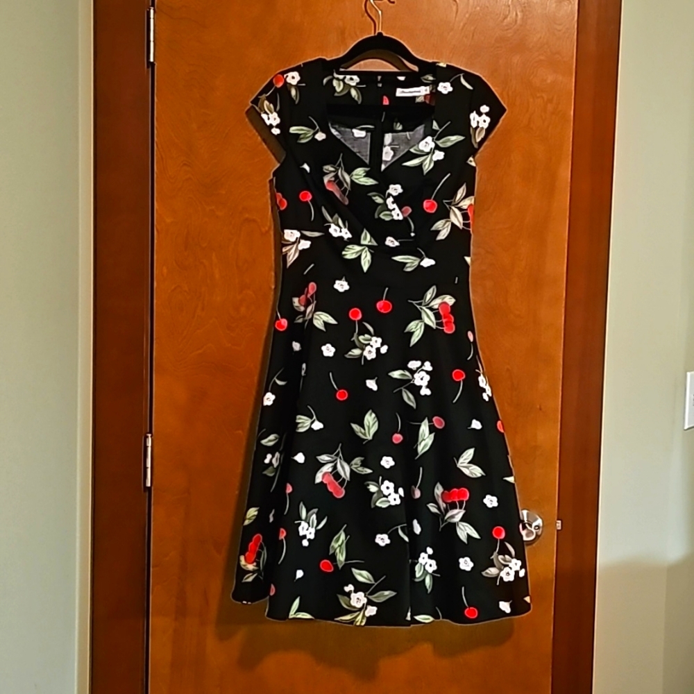 Black Cherry Print Retro Style Midi Swing Dress NWOT
